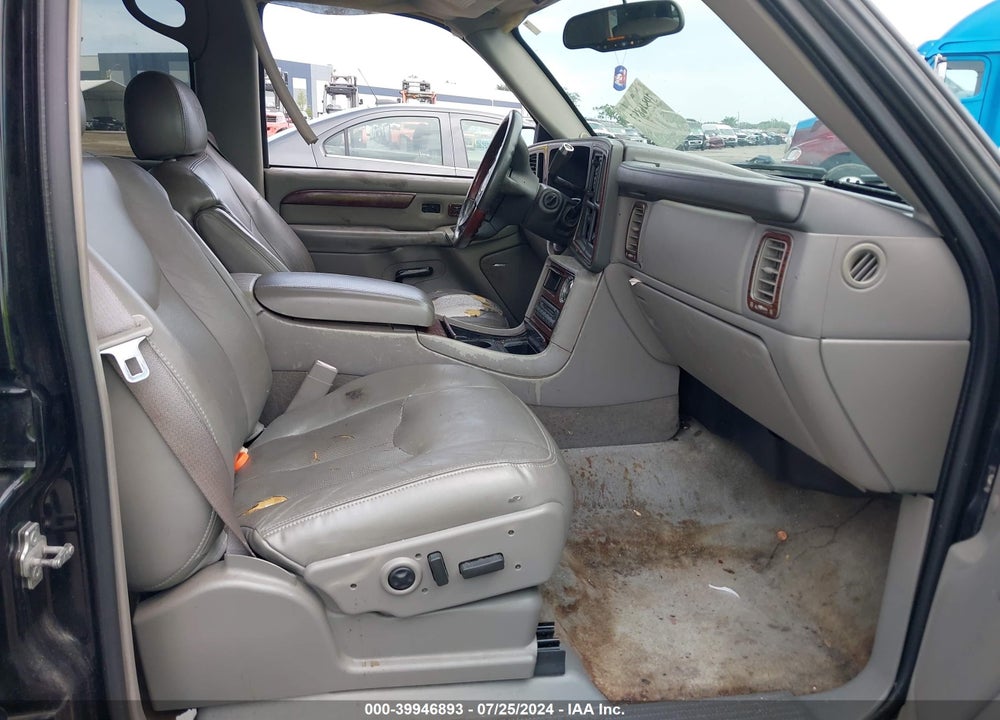 2005 CADILLAC ESCALADE STANDARD VIN: 1GYEK63N35R118969