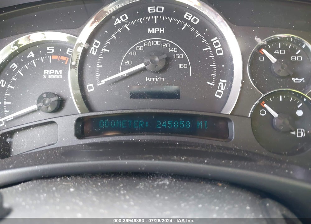 2005 CADILLAC ESCALADE STANDARD VIN: 1GYEK63N35R118969