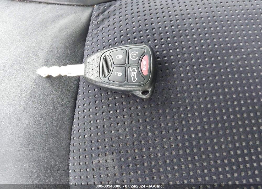 2012 CHRYSLER 200 S VIN: 1C3CCBHG7CN123145