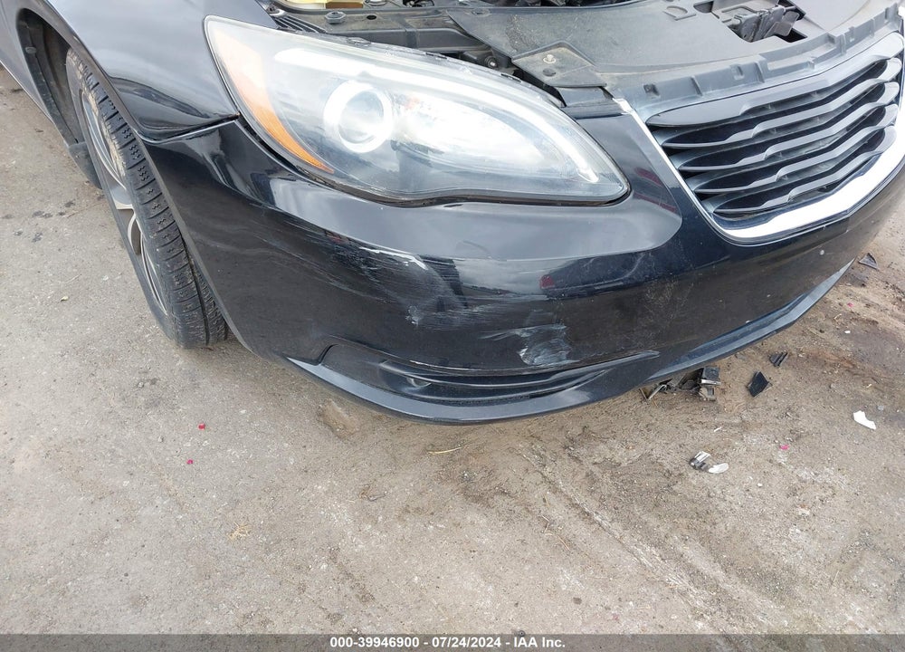 2012 CHRYSLER 200 S VIN: 1C3CCBHG7CN123145