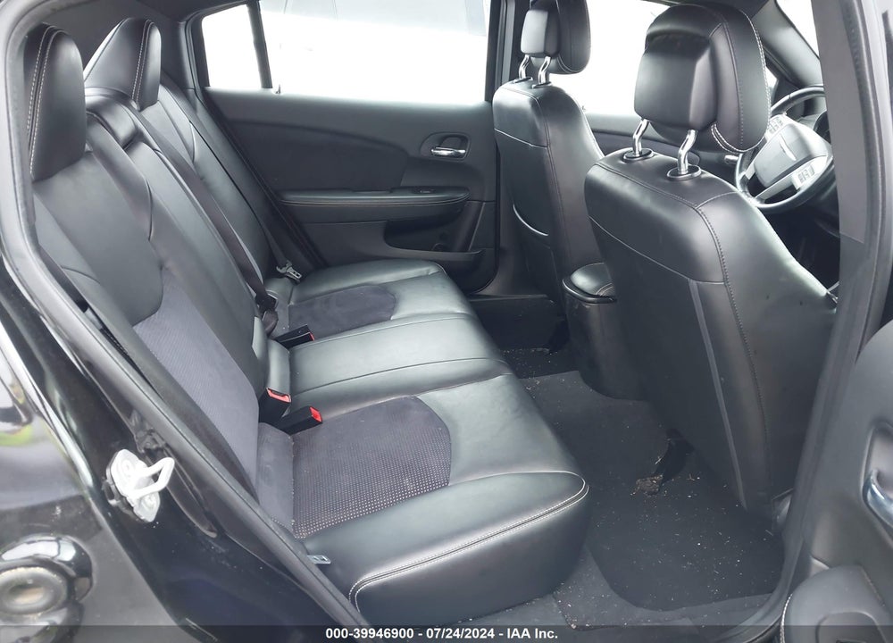 2012 CHRYSLER 200 S VIN: 1C3CCBHG7CN123145