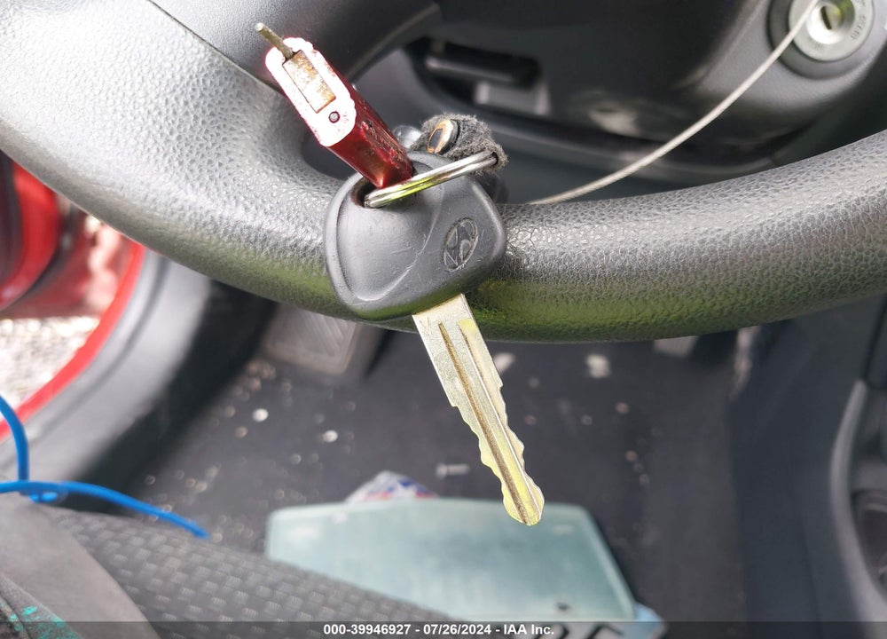 2010 HYUNDAI ACCENT GS VIN: KMHCM3AC3AU180849