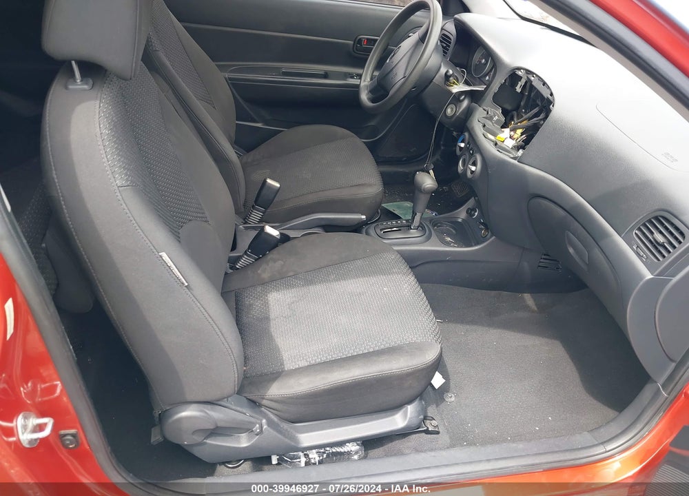 2010 HYUNDAI ACCENT GS VIN: KMHCM3AC3AU180849