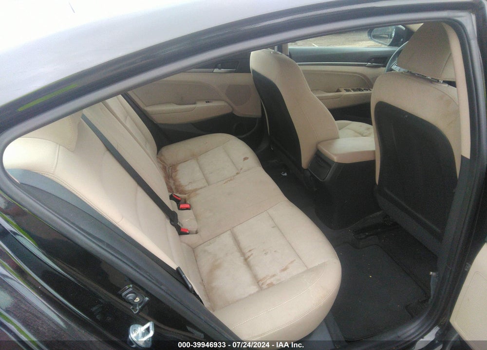2018 HYUNDAI ELANTRA SEL VIN: KMHD84LF9JU504117