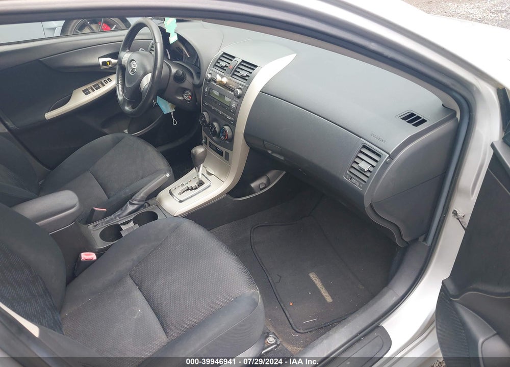2010 TOYOTA COROLLA S VIN: 1NXBU4EE8AZ365010