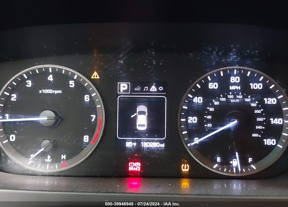 2015 HYUNDAI SONATA SE VIN: 5NPE24AF8FH152713