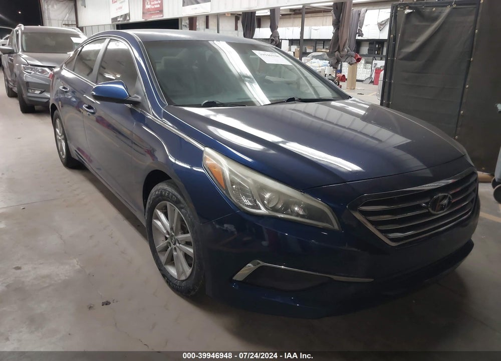 2015 HYUNDAI SONATA SE VIN: 5NPE24AF8FH152713