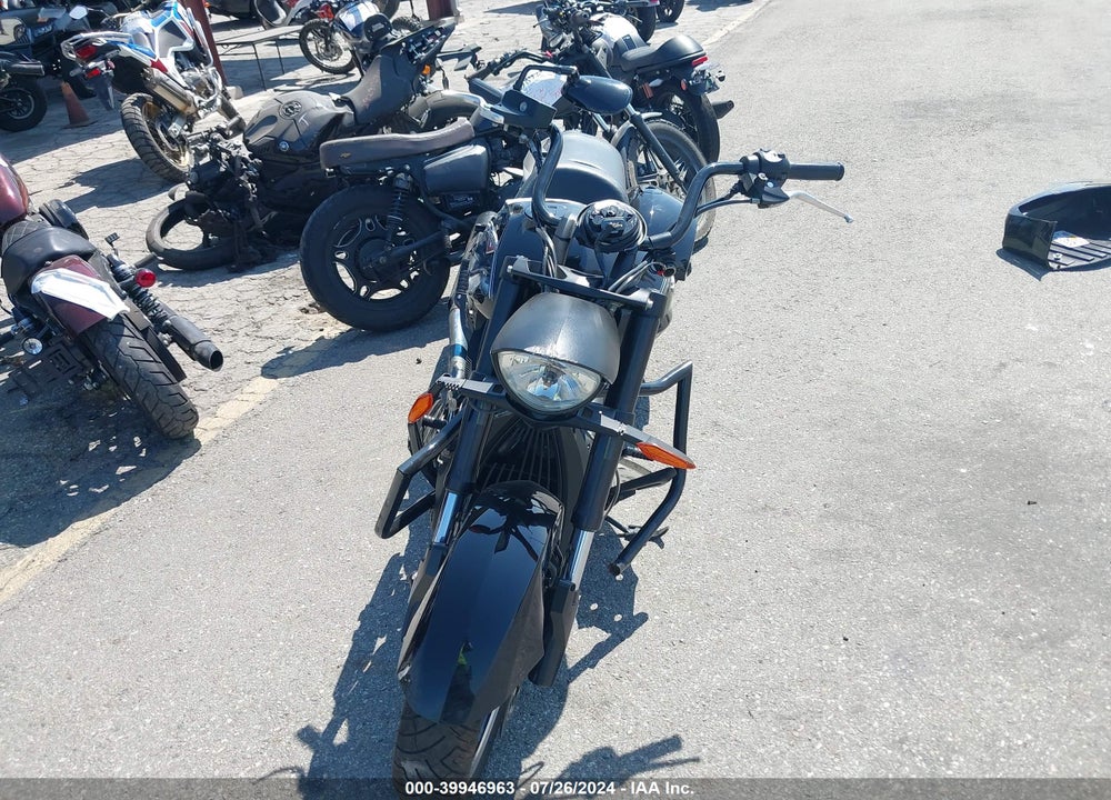 2014 VICTORY MOTORCYCLES CROSS ROADS 8-BALL VIN: 5VPBA36N5E3035313