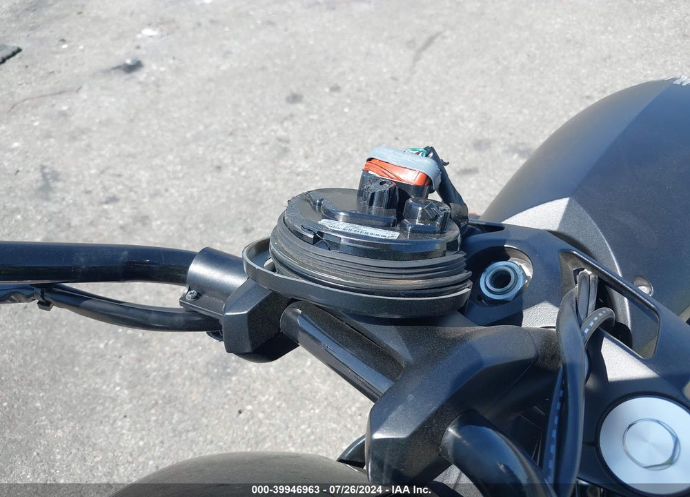 2014 VICTORY MOTORCYCLES CROSS ROADS 8-BALL VIN: 5VPBA36N5E3035313