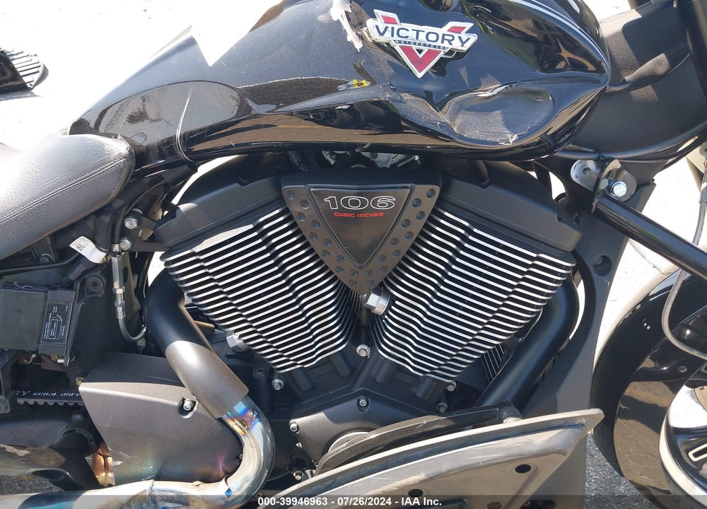 2014 VICTORY MOTORCYCLES CROSS ROADS 8-BALL VIN: 5VPBA36N5E3035313