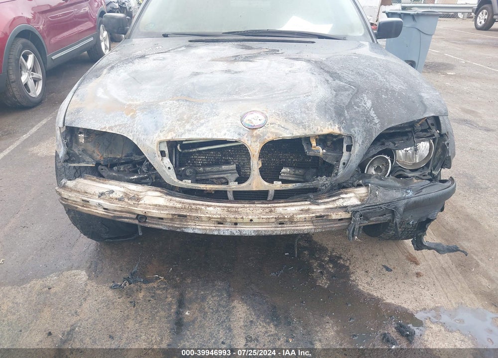 2002 BMW 325I VIN: WBAEV334X2KL73462