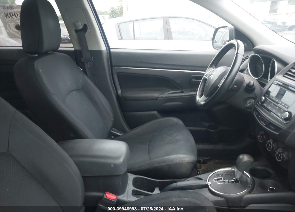 2015 MITSUBISHI OUTLANDER SPORT ES VIN: 4A4AR3AU7FE041498
