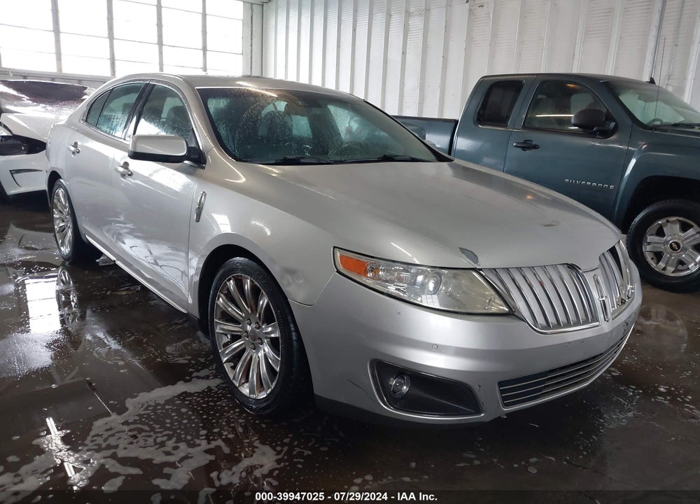 2010 LINCOLN MKS VIN: 1LNHL9DR1AG608802