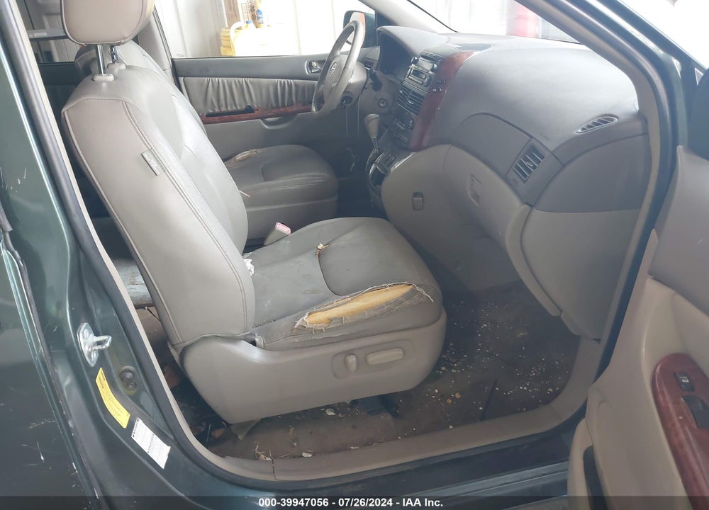 2005 TOYOTA SIENNA XLE/XLE LIMITED VIN: 5TDBA22C05S053990