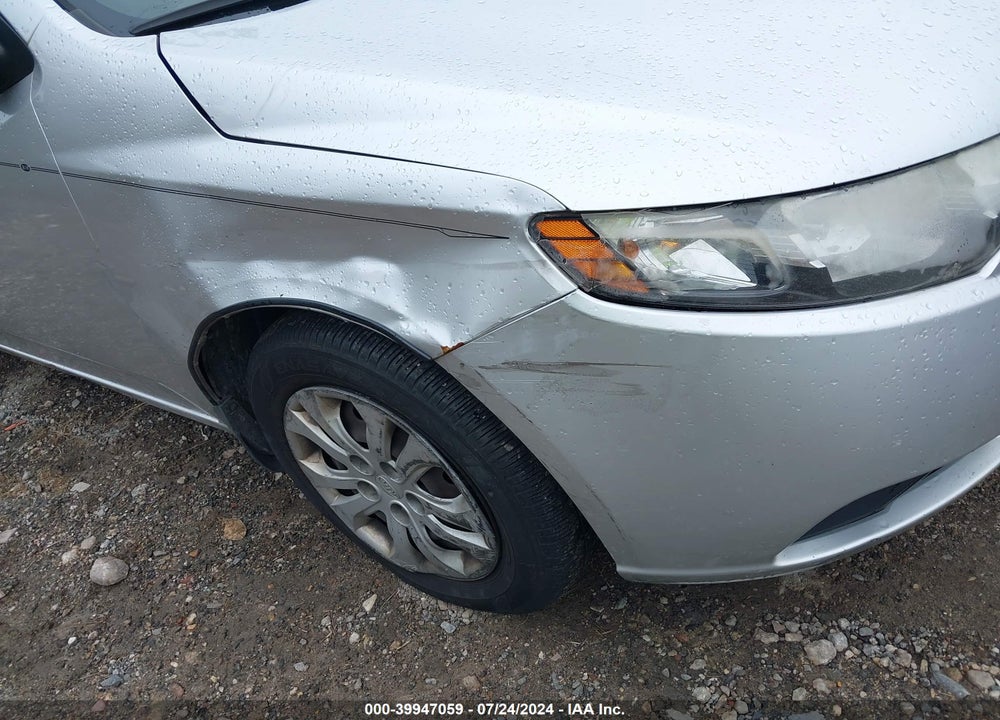 2010 KIA FORTE EX VIN: KNAFU4A26A5286847