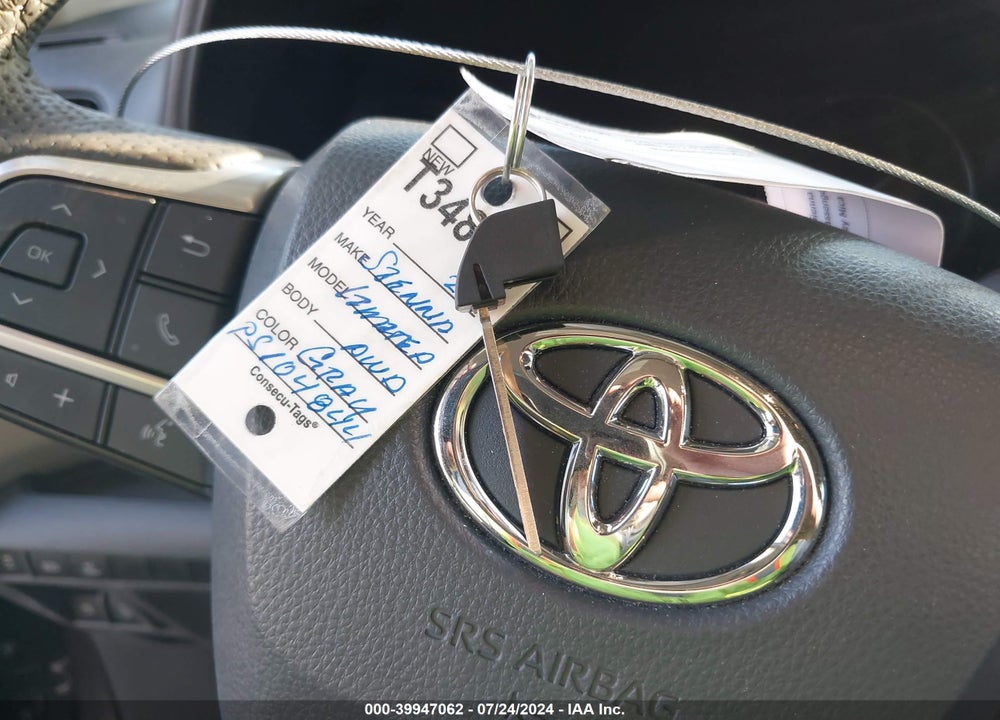 2023 TOYOTA SIENNA LIMITED VIN: 5TDZSKFC3PS104844