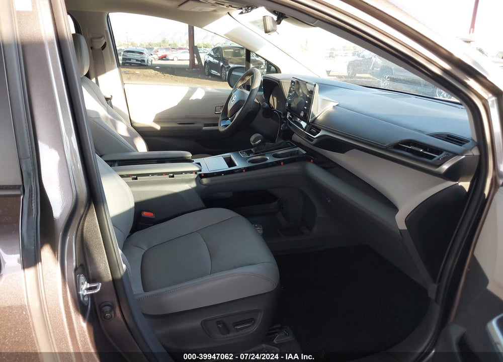 2023 TOYOTA SIENNA LIMITED VIN: 5TDZSKFC3PS104844