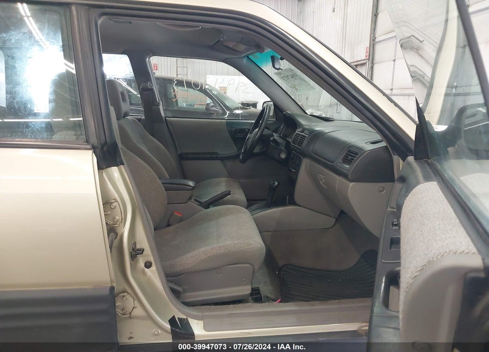 2002 SUBARU FORESTER L VIN: JF1SF63582H750578