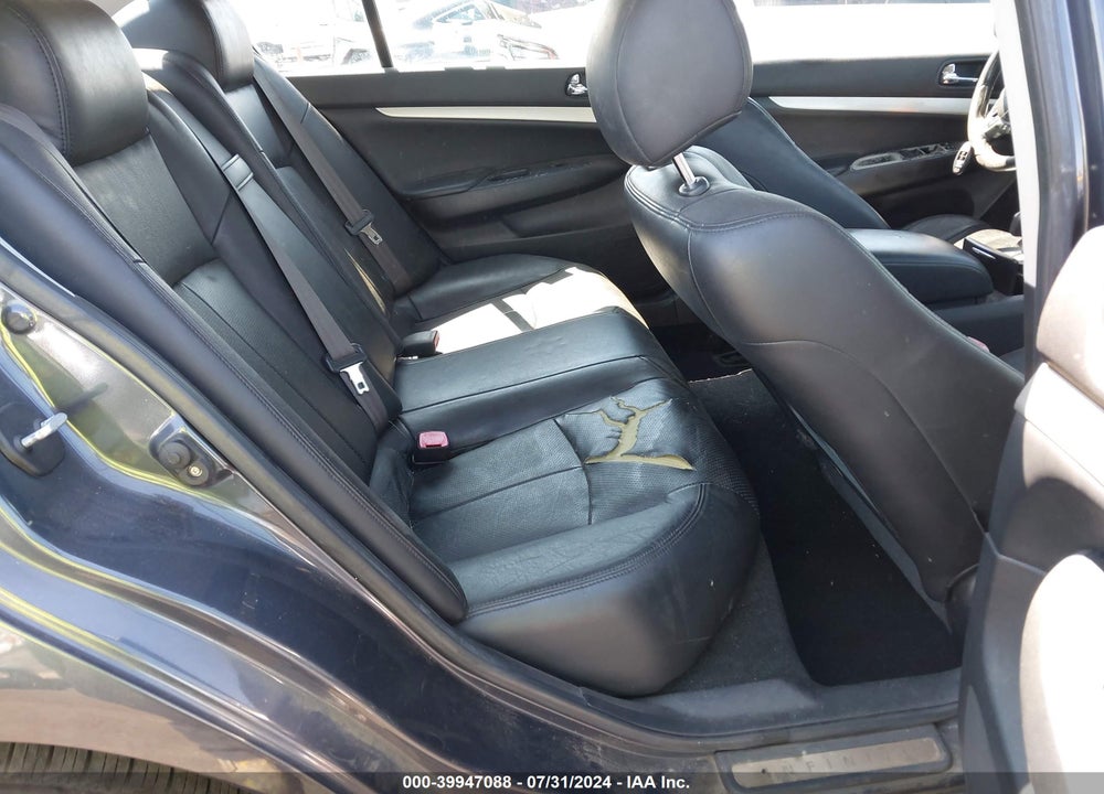 2007 INFINITI G35X VIN: JNKBV61F87M813961