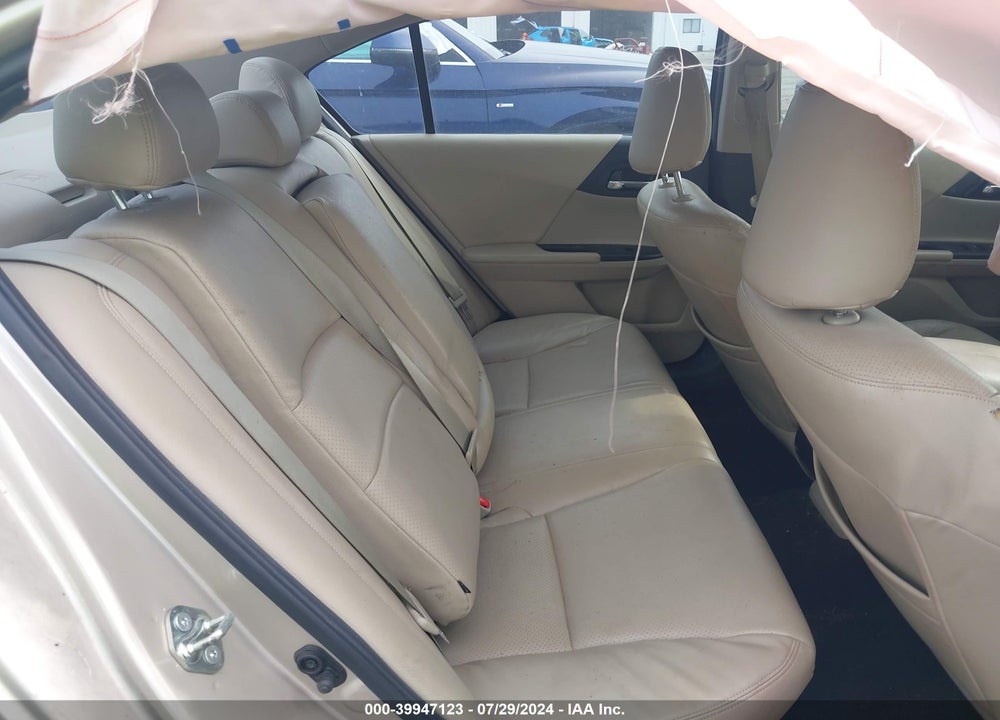 2016 HONDA ACCORD LX VIN: 1HGCR2F31GA121951