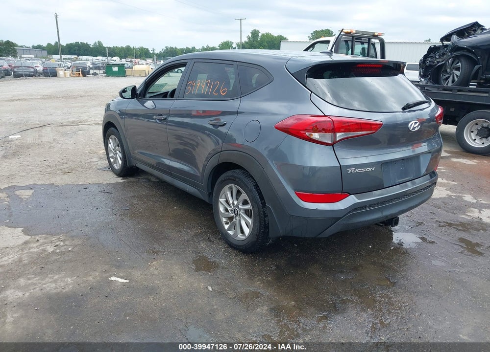 2016 HYUNDAI TUCSON SE VIN: KM8J23A44GU117029