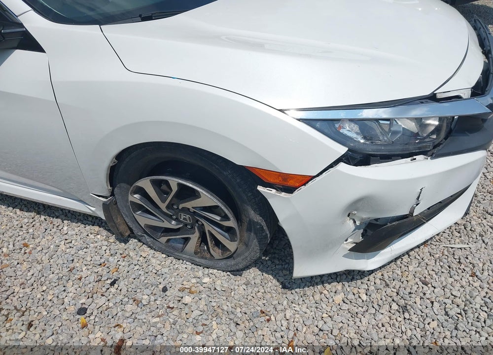 2018 HONDA CIVIC EX VIN: 19XFC2F79JE015705