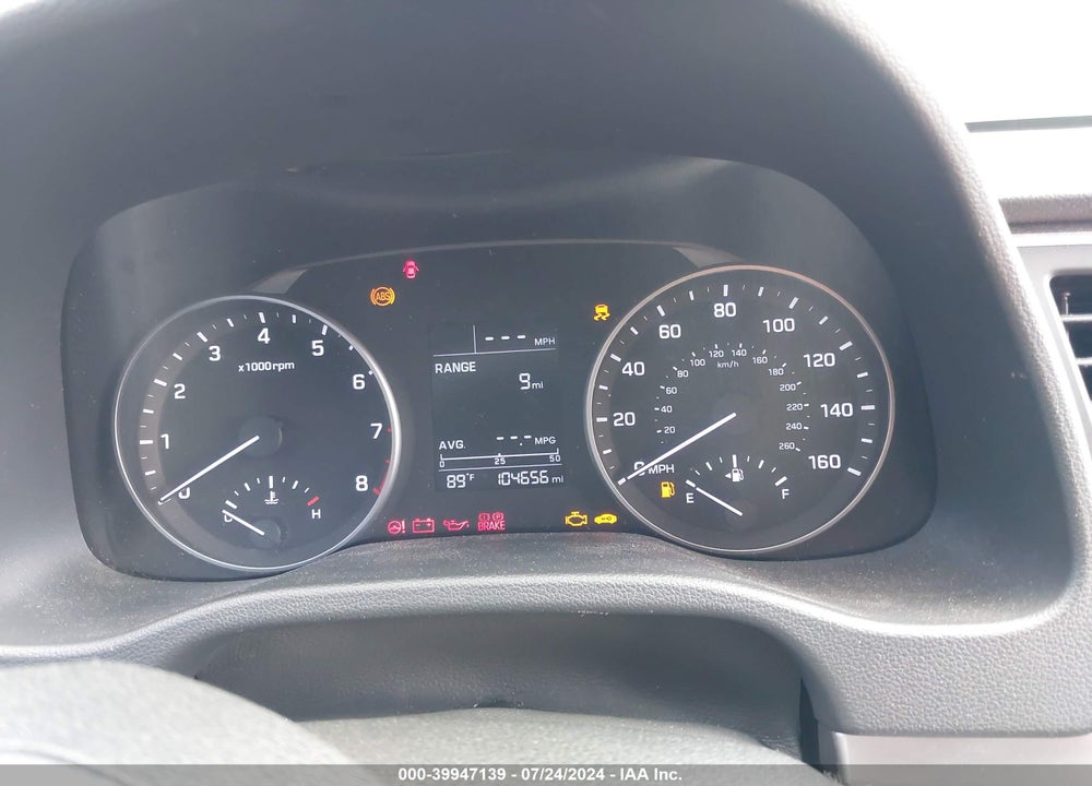 2017 HYUNDAI ELANTRA SE VIN: KMHD74LF5HU152652