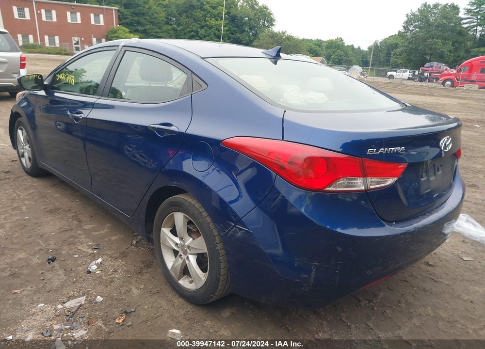 2013 HYUNDAI ELANTRA GLS VIN: KMHDH4AE9DU771868