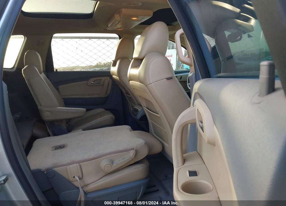 2009 CHEVROLET TRAVERSE LT VIN: 1GNER23D69S101137