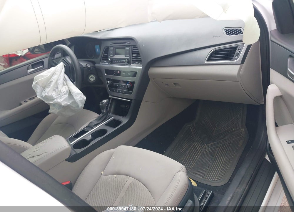 2016 HYUNDAI SONATA VIN: 5NPE24AF1GH396060