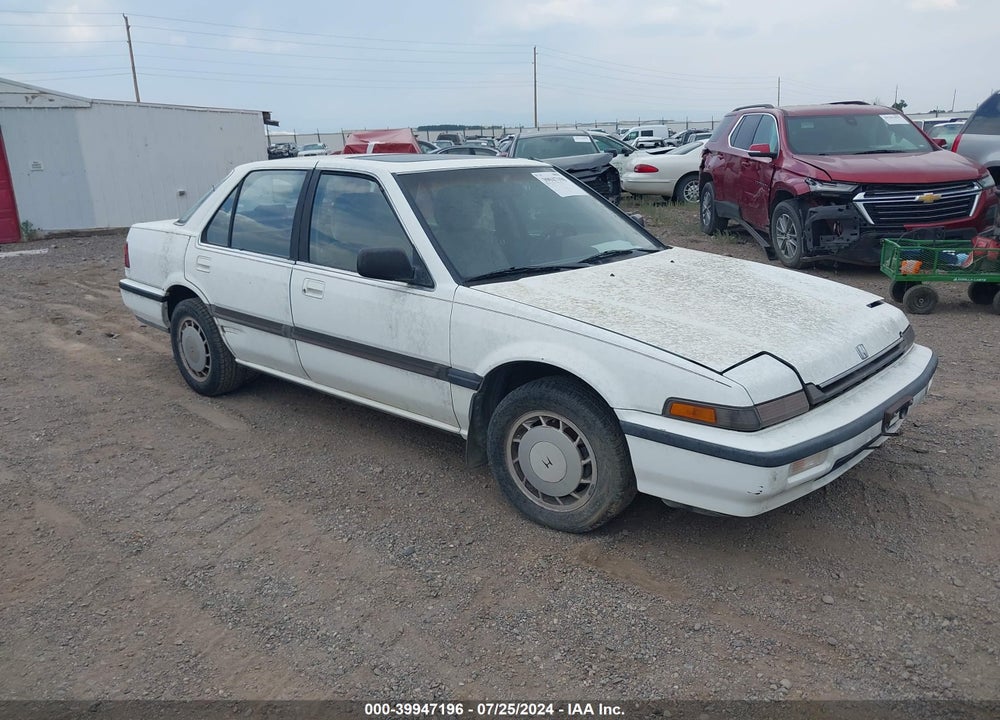 1988 HONDA ACCORD LXI VIN: 1HGCA5545JA081898