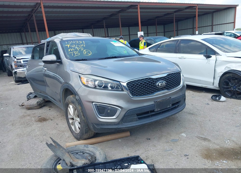2017 KIA SORENTO 2.4L LX VIN: 5XYPG4A3XHG251124