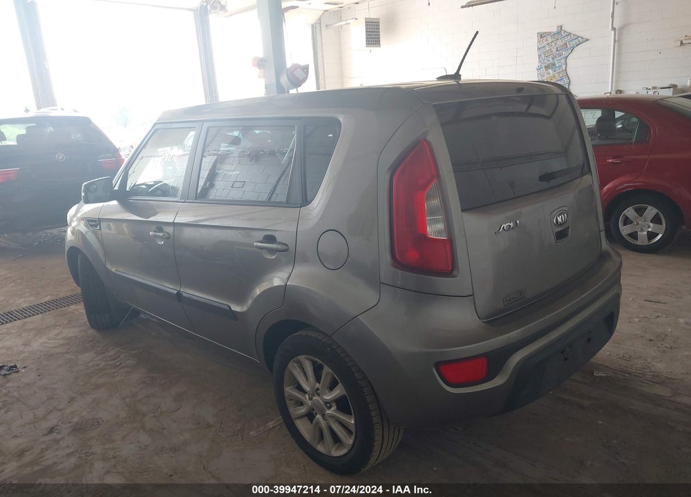 2013 KIA SOUL VIN: KNDJT2A65D7617921