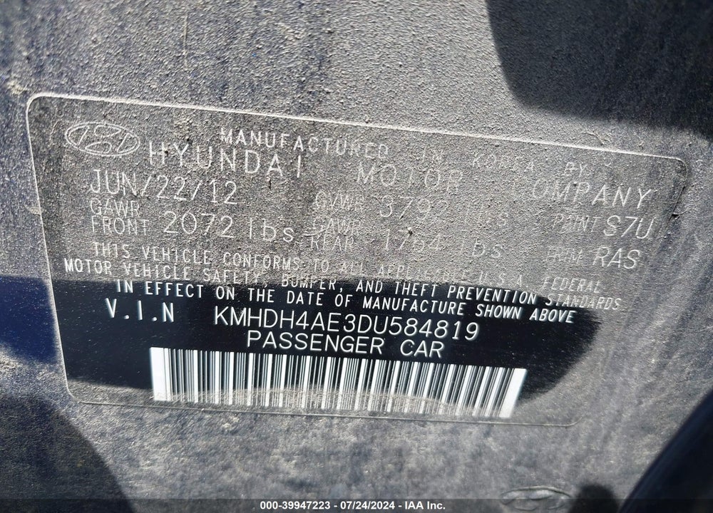 2013 HYUNDAI ELANTRA LIMITED VIN: KMHDH4AE3DU584819