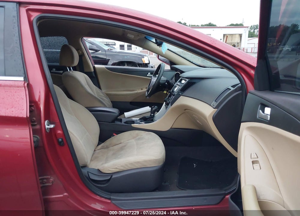 2012 HYUNDAI SONATA GLS VIN: 5NPEB4AC9CH490641