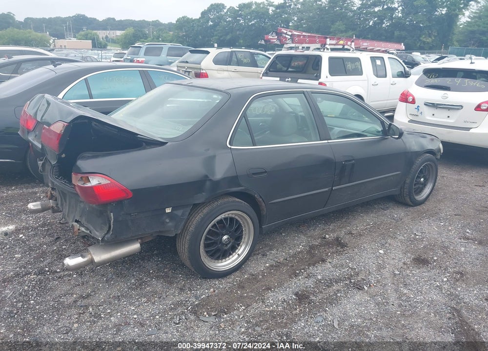 1999 HONDA ACCORD EX V6 VIN: 1HGCG1656XA038193