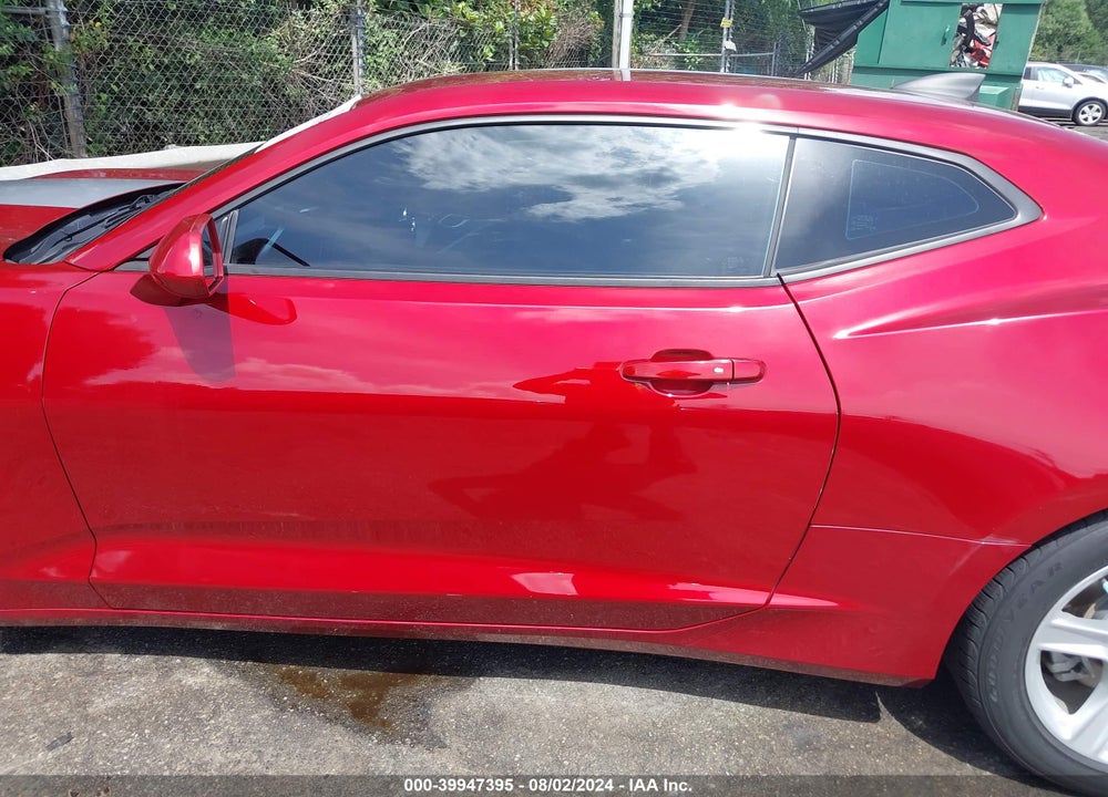 2018 CHEVROLET CAMARO 1LT VIN: 1G1FB1RSXJ0136015