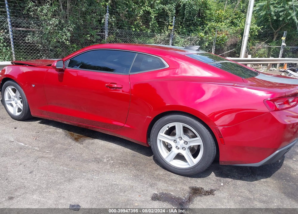 2018 CHEVROLET CAMARO 1LT VIN: 1G1FB1RSXJ0136015