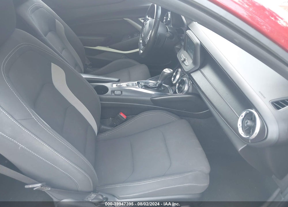 2018 CHEVROLET CAMARO 1LT VIN: 1G1FB1RSXJ0136015