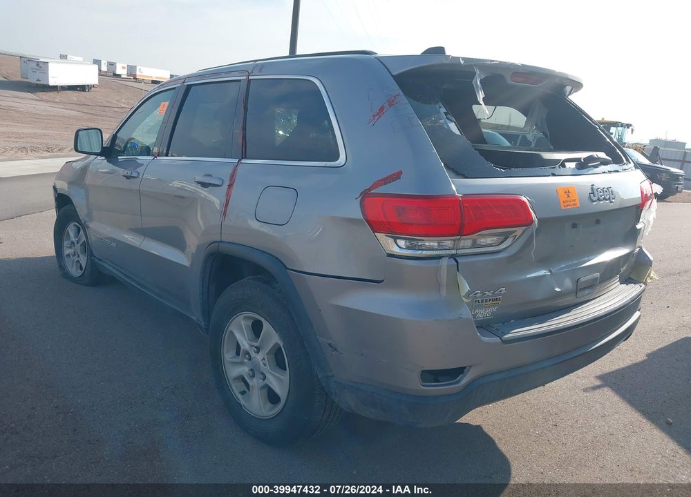 2015 JEEP GRAND CHEROKEE LAREDO VIN: 1C4RJFAG3FC898698