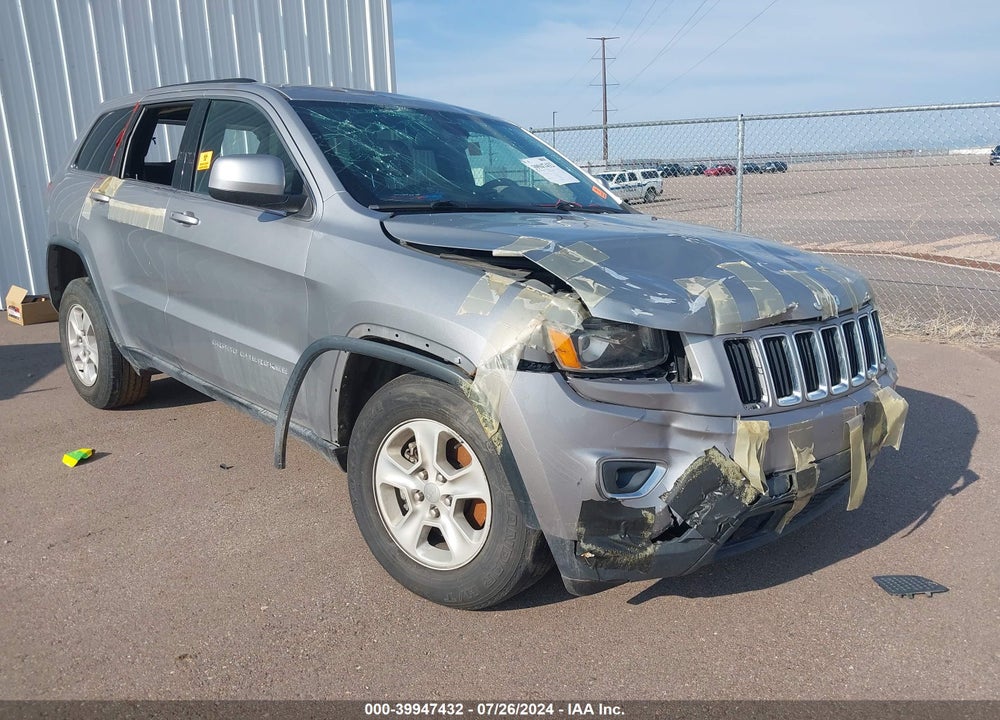 2015 JEEP GRAND CHEROKEE LAREDO VIN: 1C4RJFAG3FC898698