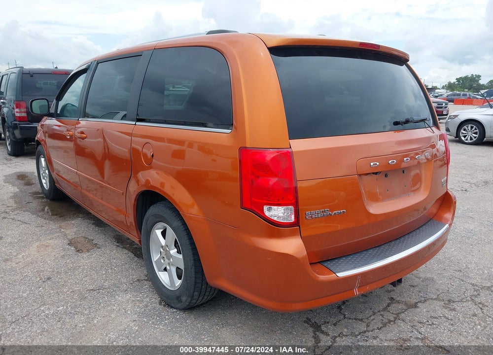 2011 DODGE GRAND CARAVAN CREW VIN: 2D4RN5DG1BR751469