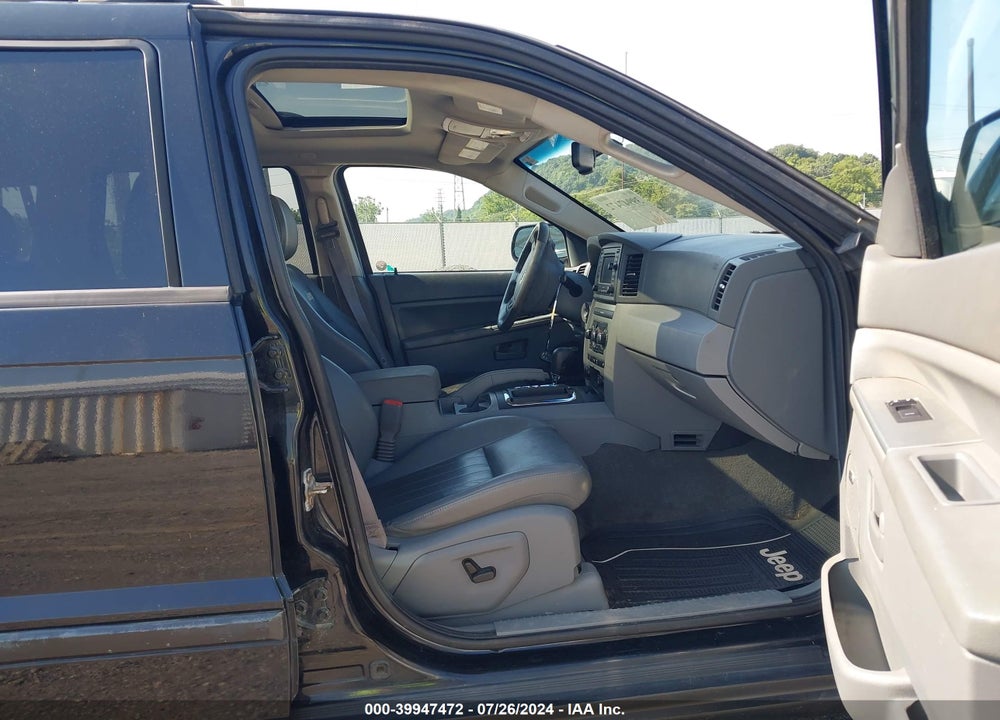 2007 JEEP GRAND CHEROKEE LAREDO VIN: 1J8GR48K27C549136
