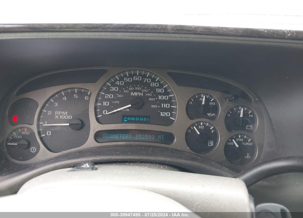 2005 GMC YUKON DENALI VIN: 1GKEK63U55J102028