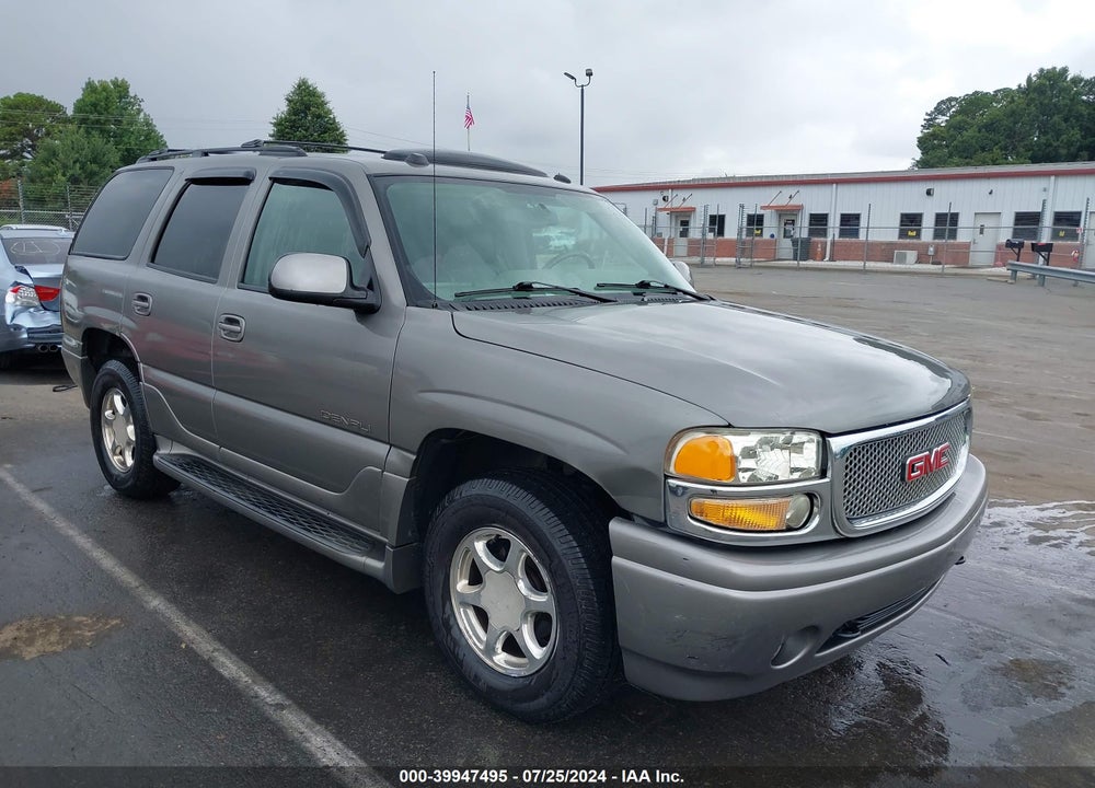 2005 GMC YUKON DENALI VIN: 1GKEK63U55J102028