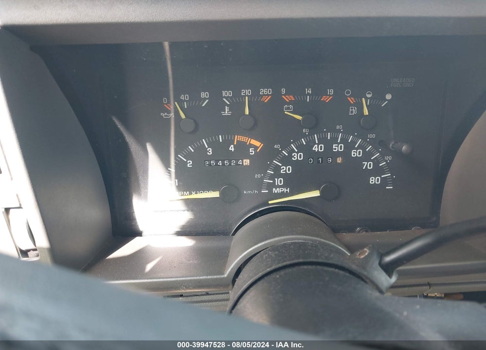 1993 CHEVROLET SUBURBAN K1500 VIN: 1GNFK16KXPJ414692
