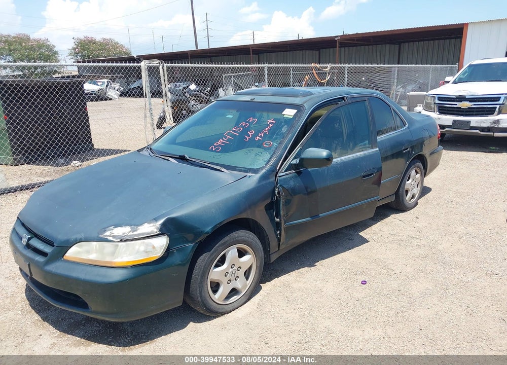 1999 HONDA ACCORD EX V6 VIN: 1HGCG1653XA034490