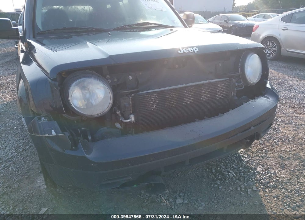 2014 JEEP PATRIOT LATITUDE VIN: 1C4NJRFB3ED718271