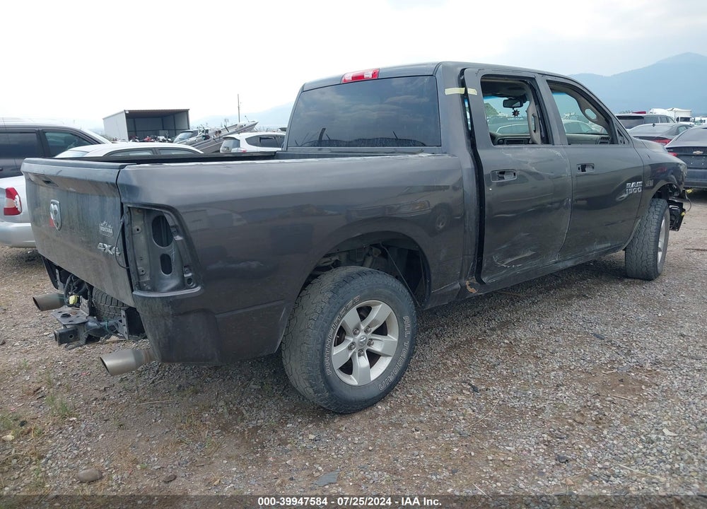 2016 RAM 1500 EXPRESS VIN: 3C6RR7KT1GG306361