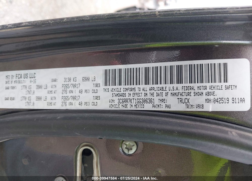 2016 RAM 1500 EXPRESS VIN: 3C6RR7KT1GG306361